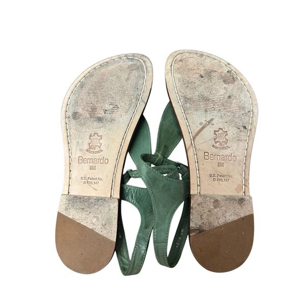 BERNARDO Flat Sandals Sz 8M Made in Brazil - Picture 8 of 8